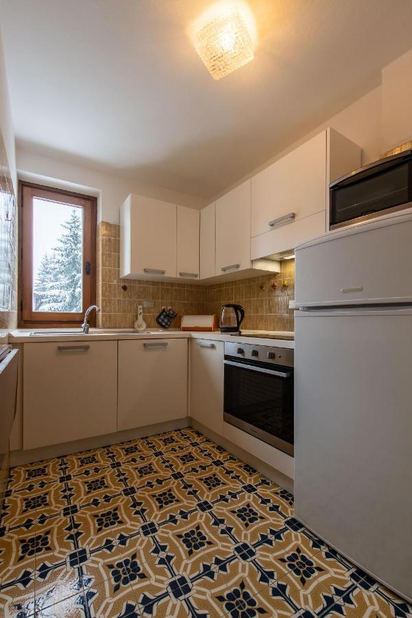 Apartment Madonna Di Campiglio Nd Buitenkant foto